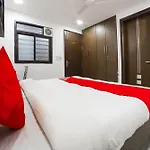 Hotel Seven S