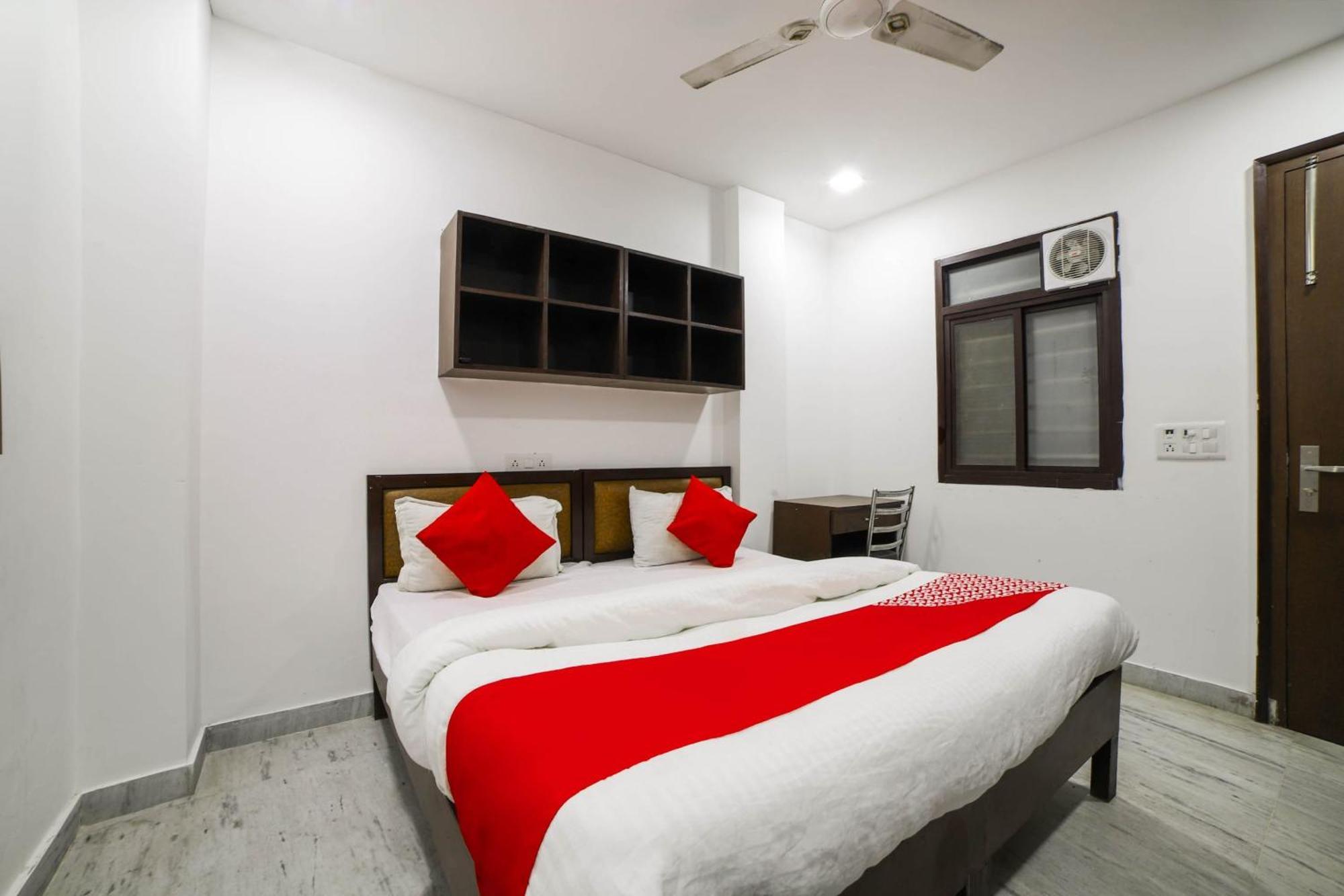 Hotel Seven S